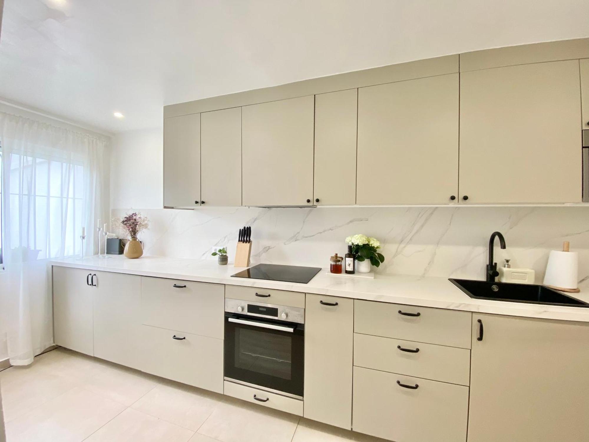Townhouse W/Sea View & Garden Vila Estepona Exterior foto